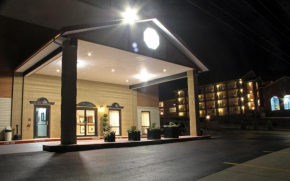 Grand View Inn & Suites